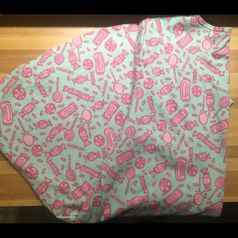 LuLaRoe Perfect T